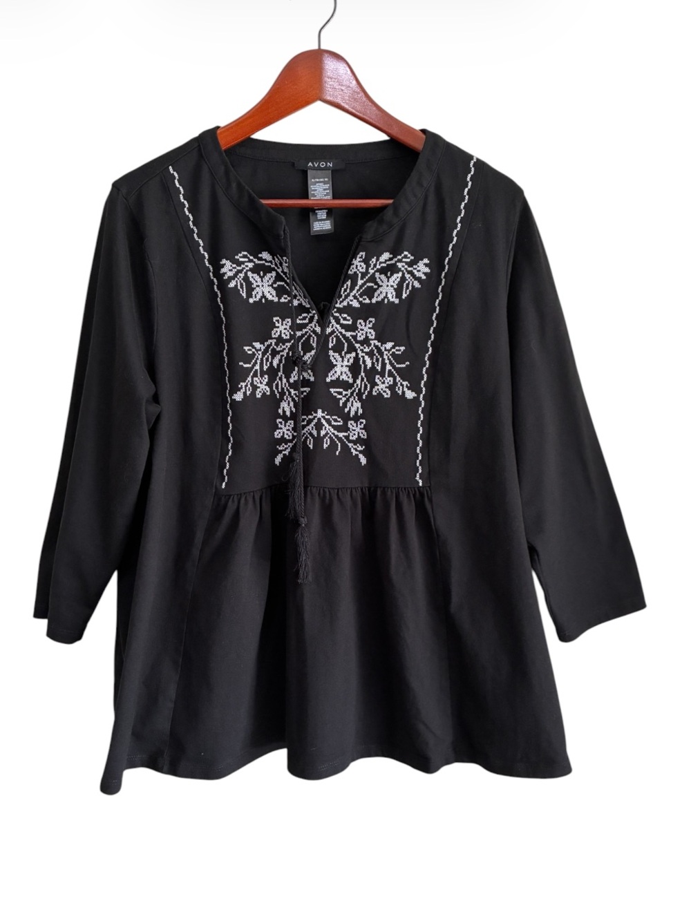 Avon Women’s Black Embroidered Bohemian Tunic Top Size XL